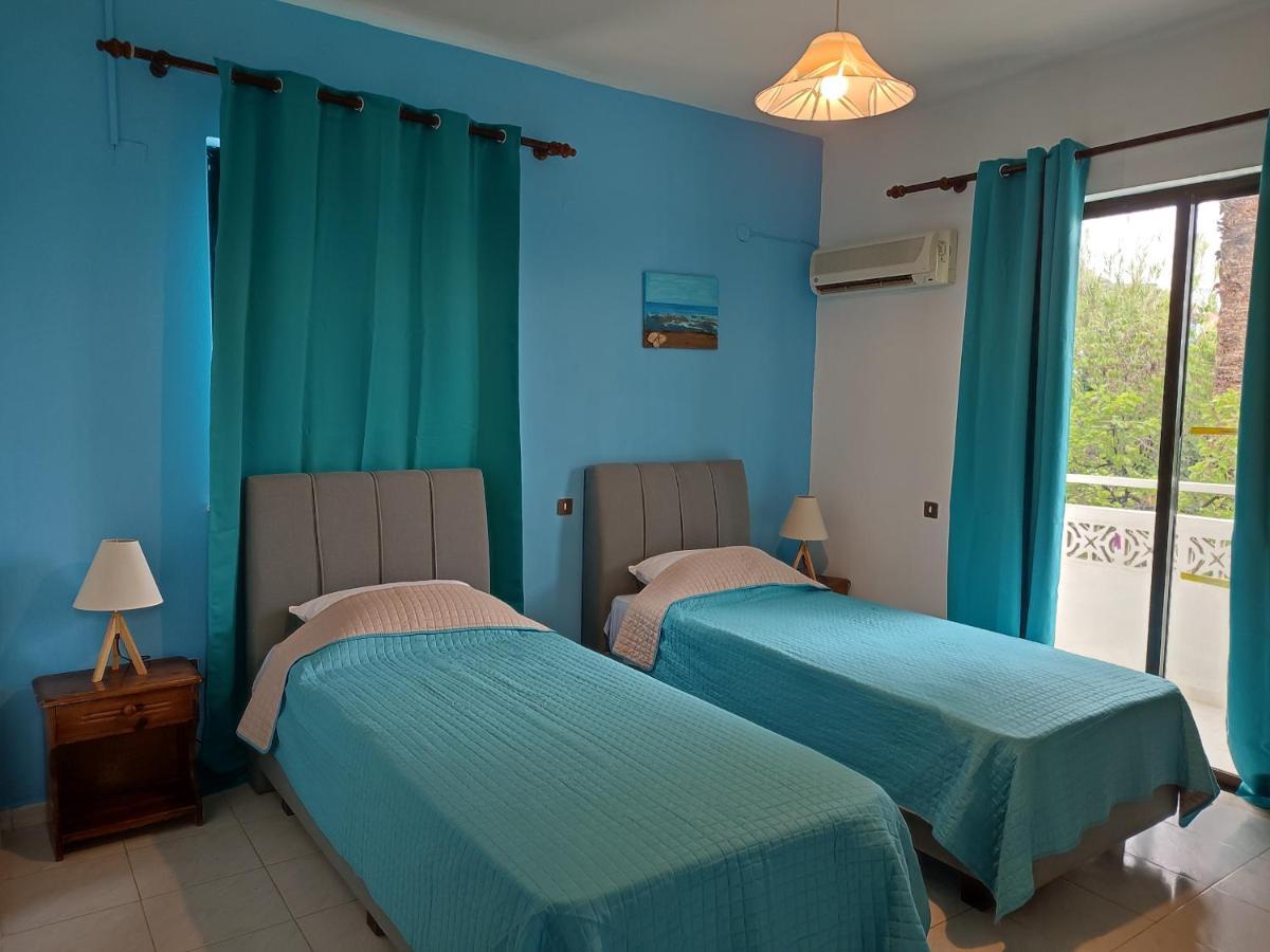 Dolphin Apartments Faliraki Eksteriør billede